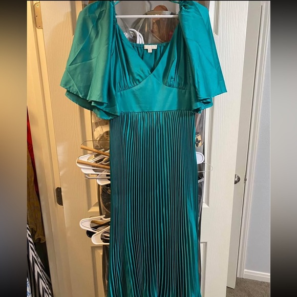 Teal Pleated Midi Gown with Flutter Sleeves - Picture 1 of 1